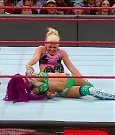 WWE_RAW_2017_08_28_720p_WEB_h264-HEEL_mp4_007511239.jpg