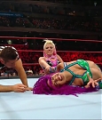 WWE_RAW_2017_08_28_720p_WEB_h264-HEEL_mp4_007517805.jpg