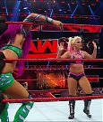 WWE_RAW_2017_08_28_720p_WEB_h264-HEEL_mp4_007554254.jpg