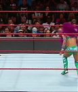 WWE_RAW_2017_08_28_720p_WEB_h264-HEEL_mp4_007582639.jpg