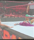 WWE_RAW_2017_08_28_720p_WEB_h264-HEEL_mp4_007591381.jpg