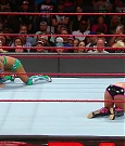 WWE_RAW_2017_08_28_720p_WEB_h264-HEEL_mp4_007614105.jpg