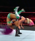 WWE_RAW_2017_08_28_720p_WEB_h264-HEEL_mp4_007624151.jpg