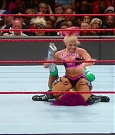 WWE_RAW_2017_08_28_720p_WEB_h264-HEEL_mp4_007625801.jpg