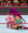 WWE_RAW_2017_08_28_720p_WEB_h264-HEEL_mp4_007628596.jpg