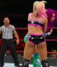 WWE_RAW_2017_08_28_720p_WEB_h264-HEEL_mp4_007630874.jpg