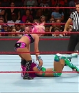 WWE_RAW_2017_08_28_720p_WEB_h264-HEEL_mp4_007633131.jpg