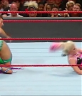 WWE_RAW_2017_08_28_720p_WEB_h264-HEEL_mp4_007637638.jpg