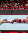 WWE_RAW_2017_08_28_720p_WEB_h264-HEEL_mp4_007650954.jpg