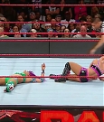 WWE_RAW_2017_08_28_720p_WEB_h264-HEEL_mp4_007652158.jpg