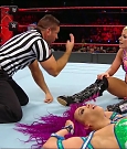 WWE_RAW_2017_08_28_720p_WEB_h264-HEEL_mp4_007656214.jpg