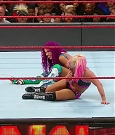 WWE_RAW_2017_08_28_720p_WEB_h264-HEEL_mp4_007709967.jpg