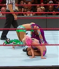 WWE_RAW_2017_08_28_720p_WEB_h264-HEEL_mp4_007716092.jpg