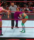 WWE_RAW_2017_08_28_720p_WEB_h264-HEEL_mp4_007738972.jpg