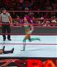 WWE_RAW_2017_08_28_720p_WEB_h264-HEEL_mp4_007746026.jpg