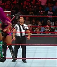 WWE_RAW_2017_08_28_720p_WEB_h264-HEEL_mp4_007764812.jpg