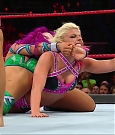 WWE_RAW_2017_08_28_720p_WEB_h264-HEEL_mp4_007832261.jpg