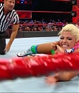 WWE_RAW_2017_08_28_720p_WEB_h264-HEEL_mp4_007834647.jpg