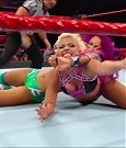 WWE_RAW_2017_08_28_720p_WEB_h264-HEEL_mp4_007835238.jpg