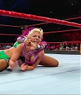 WWE_RAW_2017_08_28_720p_WEB_h264-HEEL_mp4_007836899.jpg