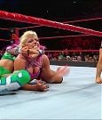 WWE_RAW_2017_08_28_720p_WEB_h264-HEEL_mp4_007837585.jpg