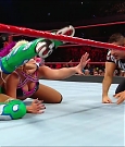 WWE_RAW_2017_08_28_720p_WEB_h264-HEEL_mp4_007838133.jpg