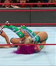 WWE_RAW_2017_08_28_720p_WEB_h264-HEEL_mp4_007842284.jpg