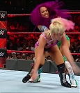 WWE_RAW_2017_08_28_720p_WEB_h264-HEEL_mp4_007845265.jpg