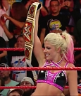 WWE_RAW_2017_08_28_720p_WEB_h264-HEEL_mp4_007888495.jpg