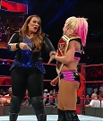 WWE_RAW_2017_08_28_720p_WEB_h264-HEEL_mp4_007898897.jpg