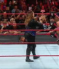 WWE_RAW_2017_08_28_720p_WEB_h264-HEEL_mp4_007917183.jpg