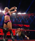 WWE_RAW_2017_08_28_720p_WEB_h264-HEEL_mp4_007921725.jpg