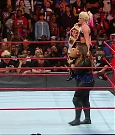 WWE_RAW_2017_08_28_720p_WEB_h264-HEEL_mp4_007928300.jpg