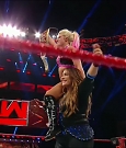 WWE_RAW_2017_08_28_720p_WEB_h264-HEEL_mp4_007933464.jpg