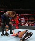 WWE_RAW_2017_08_28_720p_WEB_h264-HEEL_mp4_007949222.jpg