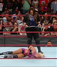 WWE_RAW_2017_08_28_720p_WEB_h264-HEEL_mp4_007953198.jpg