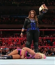 WWE_RAW_2017_08_28_720p_WEB_h264-HEEL_mp4_007964790.jpg