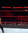 WWE_RAW_2017_09_04_1080p_HDTV_x264-FMN_mp4_005285045.jpg