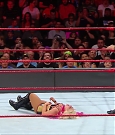 WWE_RAW_2017_09_04_1080p_HDTV_x264-FMN_mp4_005527752.jpg