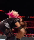 WWE_RAW_2017_09_04_1080p_HDTV_x264-FMN_mp4_005547350.jpg