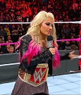 WWE_RAW_2017_10_23_720p_HDTV_x264-Ebi_mp4_003841660.jpg