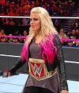 WWE_RAW_2017_10_23_720p_HDTV_x264-Ebi_mp4_003874918.jpg