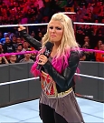 WWE_RAW_2017_10_23_720p_HDTV_x264-Ebi_mp4_003885179.jpg