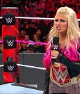 WWE_RAW_2017_10_23_720p_HDTV_x264-Ebi_mp4_003909580.jpg