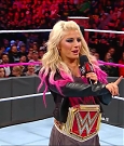 WWE_RAW_2017_10_23_720p_HDTV_x264-Ebi_mp4_003942550.jpg