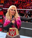 WWE_RAW_2017_10_23_720p_HDTV_x264-Ebi_mp4_003972813.jpg