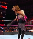 WWE_RAW_2017_10_23_720p_HDTV_x264-Ebi_mp4_004080903.jpg