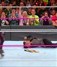 WWE_RAW_2017_10_23_720p_HDTV_x264-Ebi_mp4_004088533.jpg