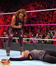 WWE_RAW_2017_10_23_720p_HDTV_x264-Ebi_mp4_004100578.jpg