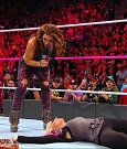 WWE_RAW_2017_10_23_720p_HDTV_x264-Ebi_mp4_004101606.jpg